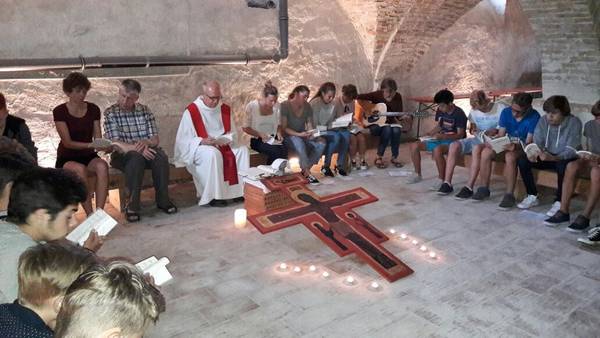 Quelle: Andrea Di Noro, Firmvorbereitung